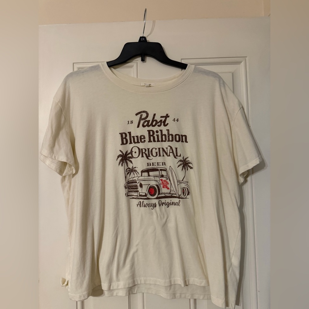 Maurices Cream Graphic T-Shirt